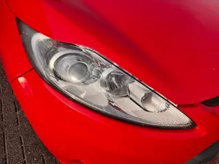 Foto 19 van Ford Fiesta 1.25 Limited AIRCO APK APRIL 2027