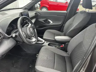Foto 16 van Toyota Yaris Cross 1.5 Hybrid First Edition NL Auto Trekhaak Navi Clima Cruise