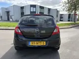 Foto 25 van Opel Corsa 1.2-16V '111' Edition 5-Deurs Automaat 86 PK. Leuke en zeer fijn rijdende auto !!!