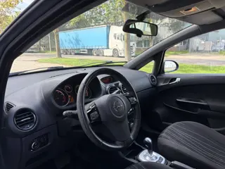 Foto 18 van Opel Corsa 1.2-16V '111' Edition 5-Deurs Automaat 86 PK. Leuke en zeer fijn rijdende auto !!!