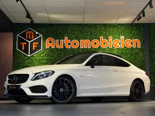 Foto 20 van Mercedes-Benz C-klasse Coupé 200 AMG Night ed. |PANO|NIEUWSTAAT|KEYLESS|F1-FLIPPERS
