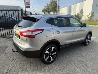 Foto 15 van Nissan QASHQAI 1.2 N-Connecta (bj 2017)