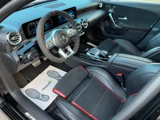 Foto 17 van Mercedes-Benz A-klasse AMG 35 4MATIC Edition 1