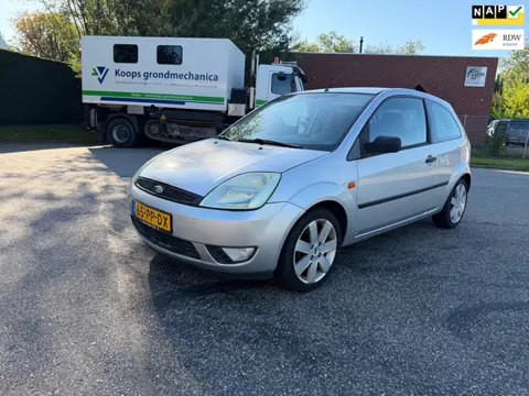 Ford Fiesta 1.3 Futura Airco APK 20-07-2027