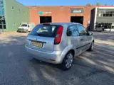 Foto 25 van Ford Fiesta 1.3 Futura Airco APK 20-07-2027