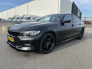 BMW 3-serie 320i Executive Edition