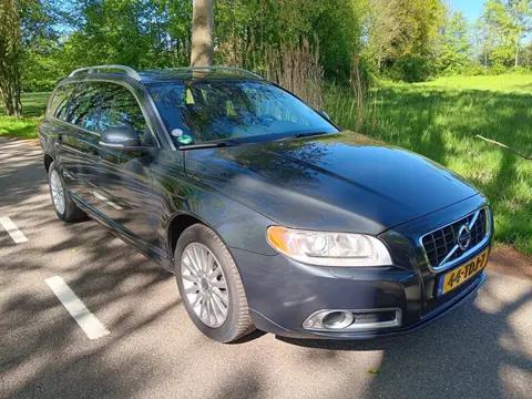 Volvo V70 1.6 T4 180PK Trekhaak afn., Leder, Open dak, etc.etc.
