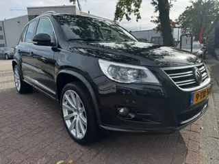 Volkswagen Tiguan 2.0 TSI 200pk Sport&Style 4Motion R-Line Automaat Airco/ECC,Leder,Panoramadak,Xeno