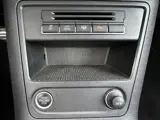 Foto 24 van Volkswagen Tiguan 2.0 TSI 200pk Sport&Style 4Motion R-Line Automaat Airco/ECC,Leder,Panoramadak,Xeno