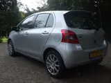 Foto 23 van Toyota Yaris 1.3 VVTi Sol airco 2e eigen. 174 dkm NAP 5drs grijs