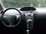 Foto 30 van Toyota Yaris 1.3 VVTi Sol airco 2e eigen. 174 dkm NAP 5drs grijs