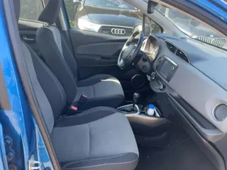 Foto 17 van Toyota Yaris 1.5 Hybrid Trend 75 pk (2016) | Automaat | 75.078 km | Camera | Navi | Keyless | 1 op 3