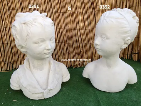 Borstbeeld jongen en meisje. nr 0391 & 0392.