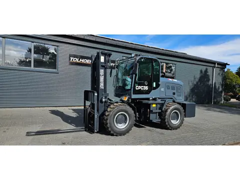 WOLF CPC 35 ruwterrein heftruck (bj 2026)