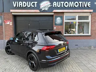 Foto 15 van Volkswagen TIGUAN 1.5 TSI 3X R-Line Business+ Black Style Pano IQ Carplay ACC Camera