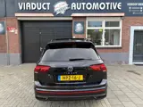 Foto 22 van Volkswagen TIGUAN 1.5 TSI 3X R-Line Business+ Black Style Pano IQ Carplay ACC Camera