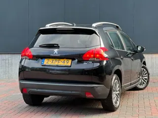 Foto 18 van Peugeot 2008 1.2 PureTech Active * Navi * AUT * Cruise * LED * Pano *