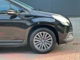 Foto 24 van Peugeot 2008 1.2 PureTech Active * Navi * AUT * Cruise * LED * Pano *