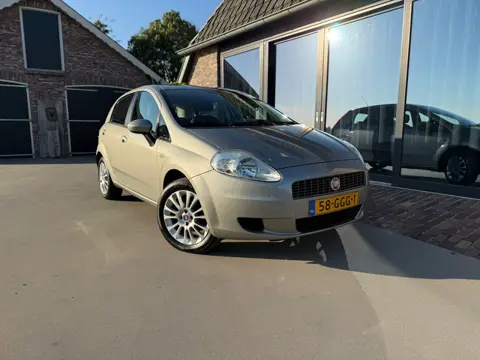 Fiat Grande Punto Automaat 1.4 Dynamic