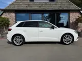 Foto 29 van Audi A3 Sportback 30 TFSI S-Line Cruise Control Sport