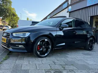 Foto 18 van Audi A3 Sportback 1.8 TFSI Ambition Pro Line plus