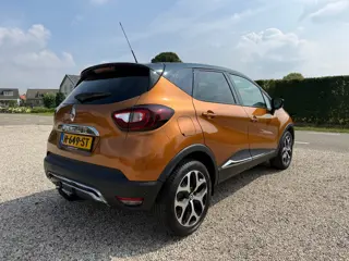 Foto 14 van Renault Captur 1.2 TCe Initiale Paris Camera | Navi | Leer | Stoel VW | Pano | Trekhaak
