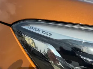 Foto 17 van Renault Captur 1.2 TCe Initiale Paris Camera | Navi | Leer | Stoel VW | Pano | Trekhaak