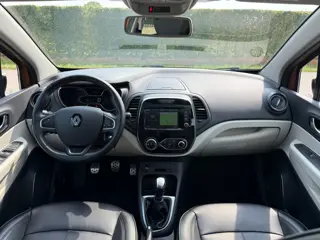 Foto 18 van Renault Captur 1.2 TCe Initiale Paris Camera | Navi | Leer | Stoel VW | Pano | Trekhaak