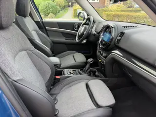 Foto 13 van MINI Countryman Cooper SE ALL4 Pepper (bj 2020, automaat)