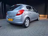 Foto 27 van Opel Corsa 1.4-16V Edition airco nwe APK nette auto