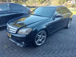 Foto 11 van Mercedes-Benz C-klasse 180 K Avantgarde / Auto goed werkt en goed rijdt