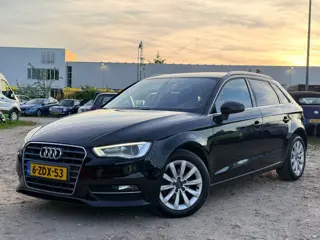 Audi A3 Sportback 1.4 TFSI Ambition Pro Line plus/ LED/ NAVI