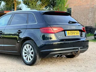 Foto 11 van Audi A3 Sportback 1.4 TFSI Ambition Pro Line plus/ LED/ NAVI