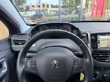 Foto 29 van PEUGEOT 2008 1.2 PureTech Active / Deal. Ond. / CarPlay