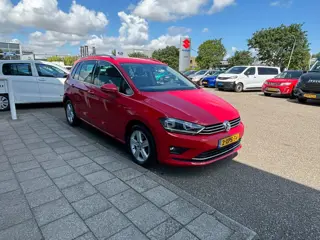 Foto 16 van Volkswagen Golf Sportsvan 1.4 TSI Highline Zeer nette auto|rijklaarprijs