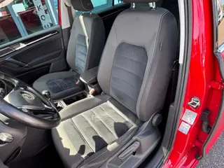 Foto 20 van Volkswagen Golf Sportsvan 1.4 TSI Highline Zeer nette auto|rijklaarprijs