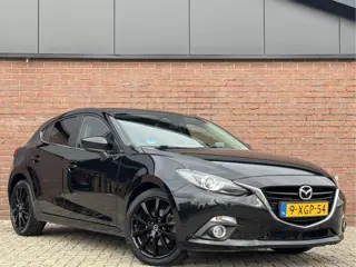 Foto 15 van Mazda 3 2.0 GT-M | NL-AUTO! | LEDER! | NAVI! | TREKHAAK!