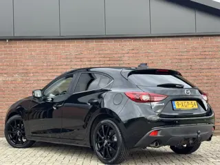 Foto 16 van Mazda 3 2.0 GT-M | NL-AUTO! | LEDER! | NAVI! | TREKHAAK!
