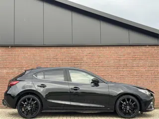 Foto 18 van Mazda 3 2.0 GT-M | NL-AUTO! | LEDER! | NAVI! | TREKHAAK!