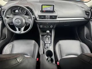 Foto 11 van Mazda 3 2.0 GT-M | NL-AUTO! | LEDER! | NAVI! | TREKHAAK!