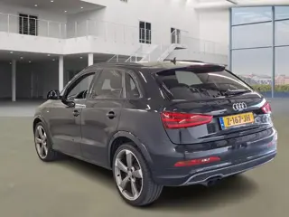 Foto 18 van Audi Q3 2.0 TFSI quattro Pro Line S