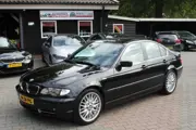 Foto 21 van BMW 3-SERIE 330I Executive Automaat - Navi Cruise Clima - 2de eigenaar