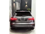 Foto 25 van Audi A3 Sportback 35 TFSI Edition One 3x S-Line|PANO|AMBI LIGHTS|MATRIX|KEYLESS
