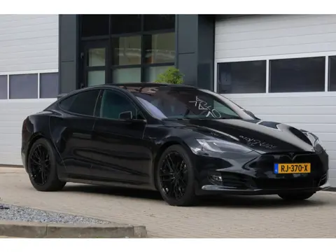 Tesla Model S 75D|ULTRA BLACK|PANORAMA|86% SOH