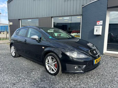 Seat LEON 1.8 TFSI FR | Clima | Navi | multi stuur | APK 09-2027
