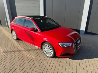 Foto 15 van Audi A3 Sportback 1.4 e-tron Sport Pro Line plus|PANO|LED||LEDER|