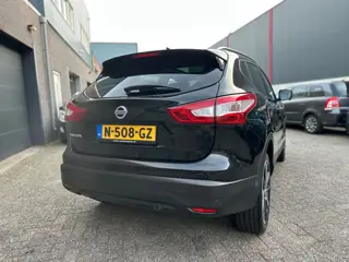 Foto 16 van Nissan Qashqai 1.2 Premier Edition Camera Clima Cruise Pano Navi Keyless PDC LM-Wielen.