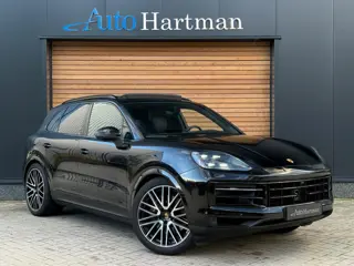 Porsche Cayenne 3.0 E-Hybrid Black Edition MASSAGE|PASSENGER-DISPLAY|SPORTUITLAAT|TREKHAAK|PANO|BOSE