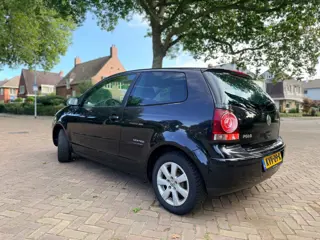 Foto 11 van Volkswagen Polo 1.2 United | Luxe| Nw. APK | 1e Eigenaar | Lage KM!