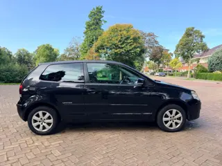 Foto 12 van Volkswagen Polo 1.2 United | Luxe| Nw. APK | 1e Eigenaar | Lage KM!
